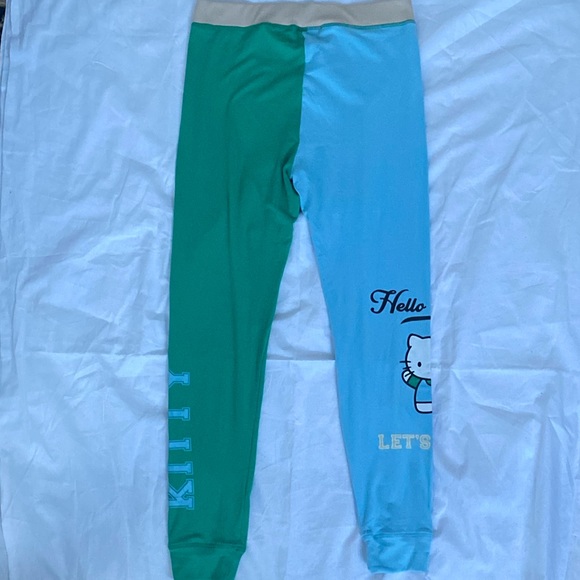 NWT Hello Kitty 3 Piece Pj Set - Picture 6 of 6